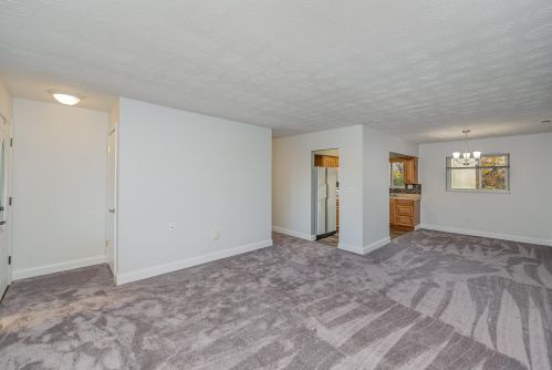 2223 Genevieve Ln, Covington KY  41011-4009 exterior