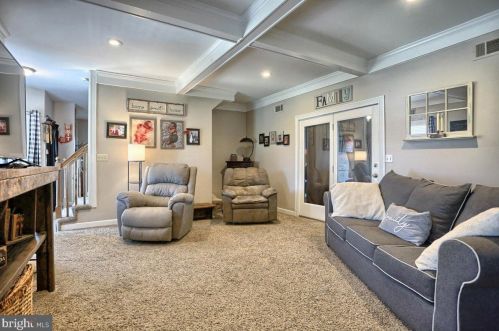 102 Allegheny Ln, Carlisle PA  17013-9103 exterior