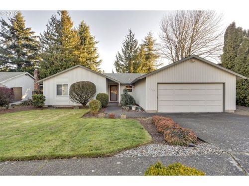 3780 3rd St, Damascus, OR 97030