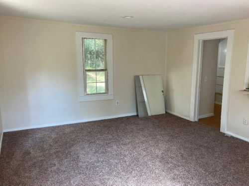 1118 Norman St, Denton, TX 76201-7058