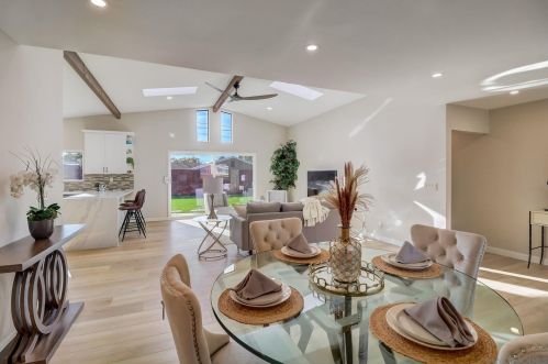 4190 Datcho Dr, San Diego CA 92117-4621 exterior