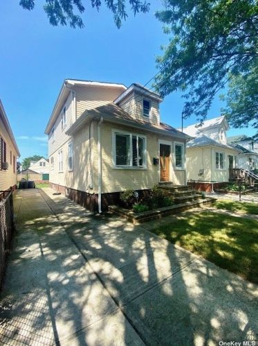 140-26 169th St, Jamaica, NY 11434-1330