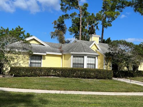 13571 Jonquil Pl, West Palm Beach, FL 33414-8557