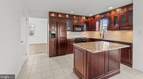17 Sugarmaple Ln, Erial NJ  08081-3035 exterior