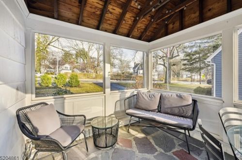 335 South St, Morristown NJ  07960-6022 exterior
