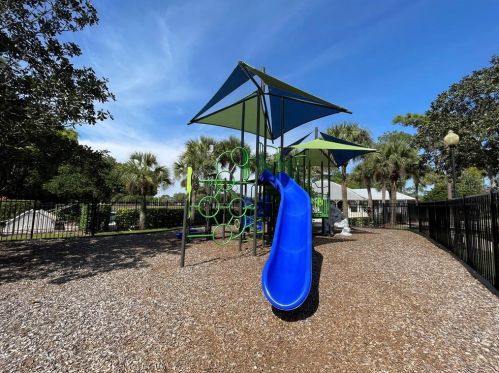 1855 Branchwater Trl, Orlando FL  32825-8511 exterior