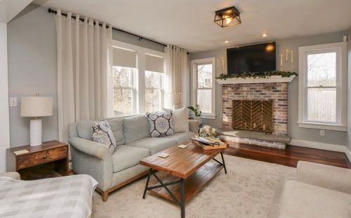 50 Mill Pond Rd, North Kingstown RI  02852-6002 exterior