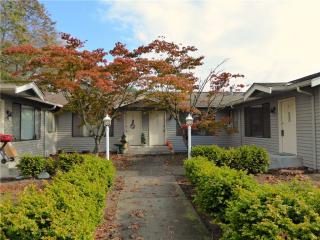 819 Front St, Lynden, WA 98264-1821