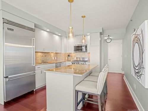 1 Broad St, Stamford, CT 06901-3711