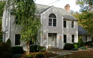 944 Hulls Hill Rd, Southbury, CT 06488-2744