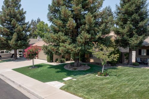 1440 Ranch House Ct, Valley Home CA  95361-8879 exterior