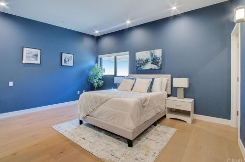 4809 Carpenter Ave, North Hollywood CA  91607-3204 exterior
