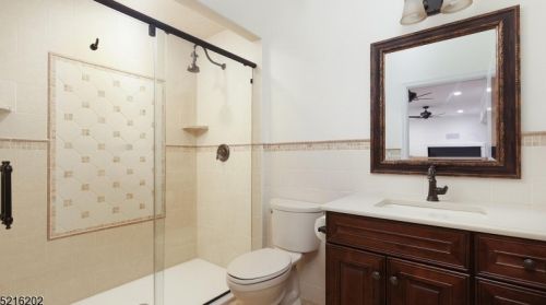 211 Seneca Pl, Westfield NJ  07090-4335 exterior