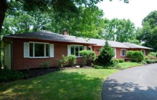 237 Old Orchard Rd, Stroudsburg, PA 18360-7417