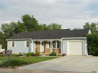 104 Westview Dr, Shrewsbury, PA 17361-1421