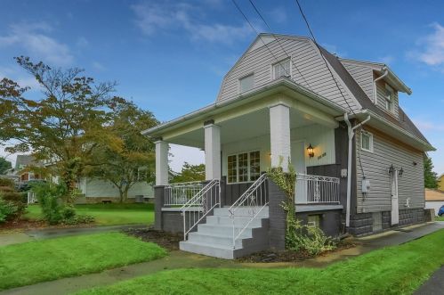 1012 Huey St, New Castle, PA 16101-4724