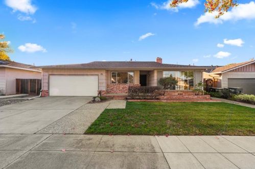 1489 Blackhawk Ct, Sunnyvale, CA 94087-3341