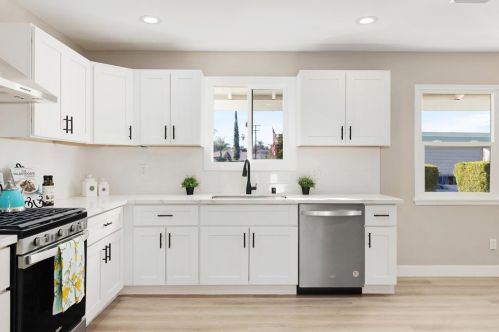 7504 Gribble St, San Diego CA  92114-6013 exterior