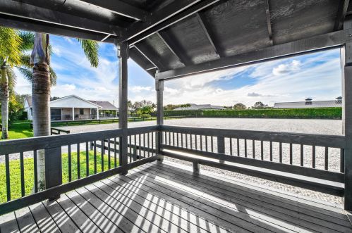 2904 Appaloosa Trl, West Palm Beach FL  33414-7639 exterior