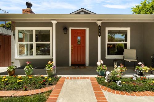 151 E St, Redwood City, CA 94063-1031
