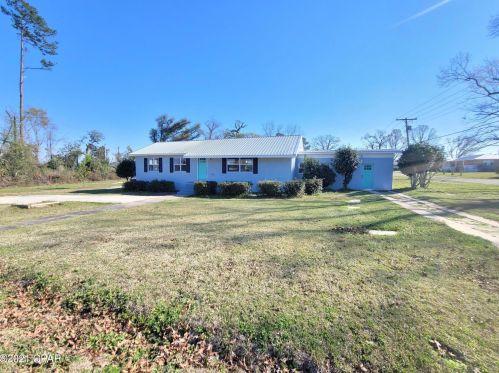 4313 7th Ave, Marianna, FL 32446-2038