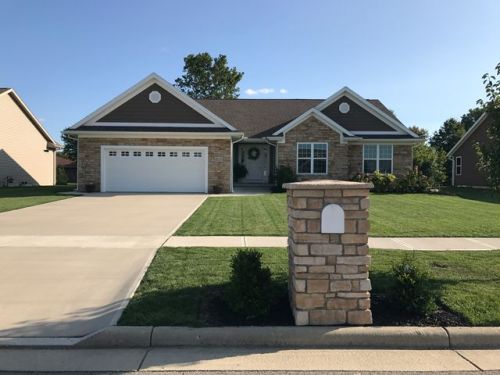 13353 Deer Landing Dr, Findlay, OH 45840-8231