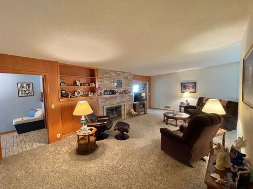 222 Park Ave, Springfield, MN 56087-1341