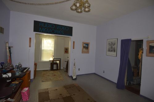 1571 Dyer Rd, Darbydale OH  43123-9738 exterior