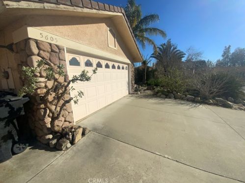 5605 Yosemite Dr, San Bernardino, CA 92407-5304