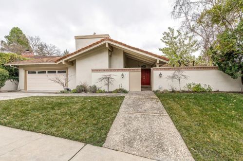 1151 Kottinger Dr, Pleasanton, CA 94566-7245