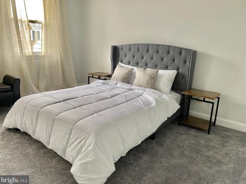 7110 Lynford St, Philadelphia PA 19149-1126 exterior