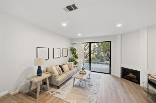 316 Maui Dr, Placentia CA  92870-6031 exterior