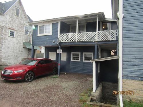 518 Center Ave, Somerset, PA 15501-1431