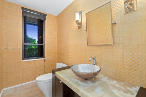 3051 35 St, Hollywood FL 33021-2627 exterior