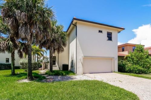 1276 Kendari Ter, Naples, FL 34113-8483
