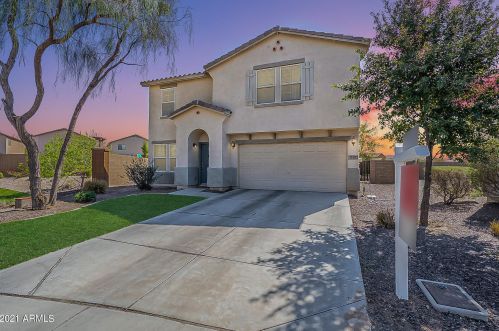 1187 Leslie Cir, San Tan Valley, AZ 85140-4104