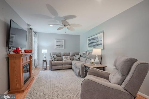 164 Willamette Dr, Bear DE  19701-4802 exterior