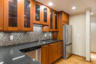673 Waverley St, Palo Alto CA  94301-2550 exterior
