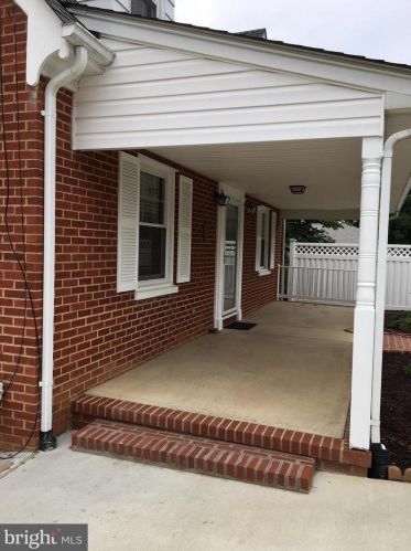 1015 Clearview Ave, Fredericksburg VA  22405-1919 exterior