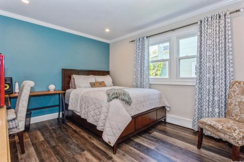 32 Adams St, Floral Park NY  11001-2810 exterior