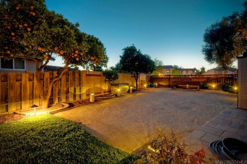 16993 Cresta Dr, San Diego CA 92128-2311 exterior