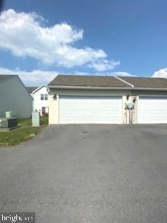 130 Earl St, Lees Cross Roads PA  17257-1206 exterior