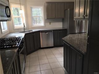 715 Prospect Hill Rd, Huguenot, NY 12746-5127