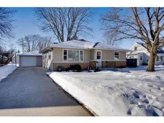 905 Reddin Ave, Neenah, WI 54956-3729