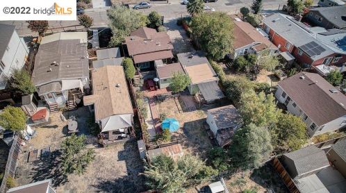 3963 Altamont Ave, Oakland CA 94605-2602 exterior