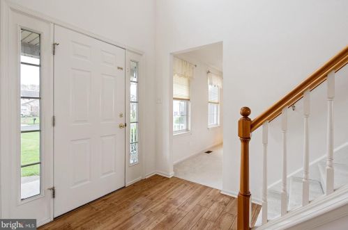 15 Lake Narraticon Dr, Swedesboro NJ  08085-3417 exterior