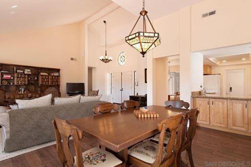 16035 Avenida Lamego, San Diego CA exterior