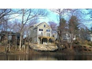 7 Millville Cir, Salem NH  03079-2215 exterior