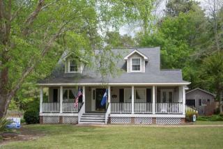 616 Hampton Trace Ln, Columbia, SC 29209-1937