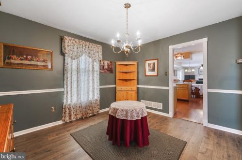 1351 Westminster Dr, Downingtown PA  19335-3655 exterior